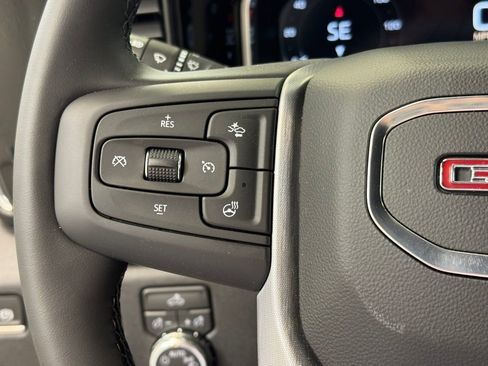 New 2026 GMC Sierra 1500 SLE w/ Preferred Package AWD/4WD image 33