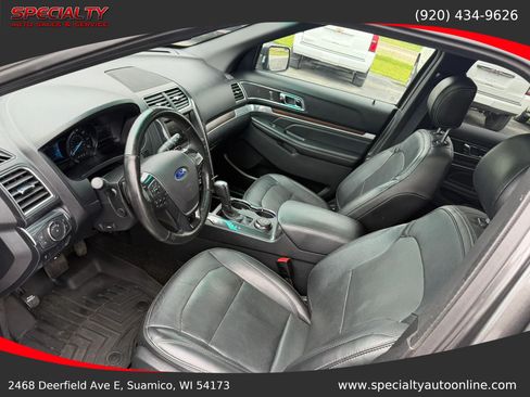 Used 2016 Ford Explorer Limited w/ Equipment Group 301A AWD/4WD image 18