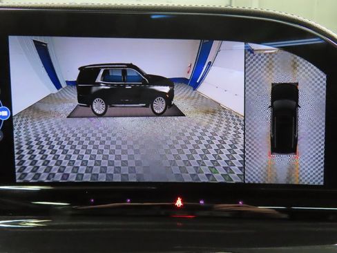 Used 2023 Cadillac Escalade ESV Sport image 27