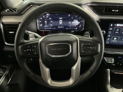 Used 2025 GMC Sierra 1500 Denali w/ Technology Package image 24
