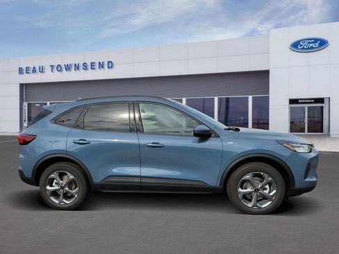 New 2026 Ford Escape ST-Line Select image 3