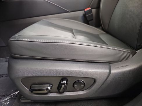 Used 2025 Lexus RX 350 350h Premium Plus w/ Convenience Package image 29