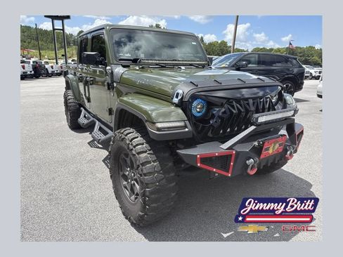 Used 2021 Jeep Gladiator Sport AWD/4WD image 1