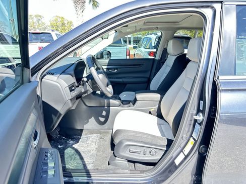Used 2026 Honda CR-V EX image 2