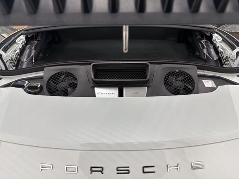 Used 2017 Porsche 911 Carrera image 20