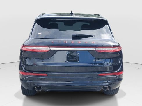 Used 2023 Lincoln Corsair Reserve w/ Jet Appearance Package image 4