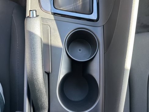 New 2026 Hyundai Elantra Sport FWD image 21