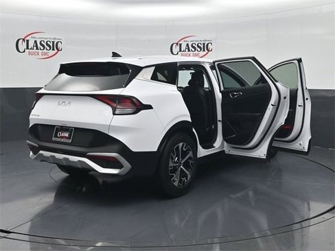 Used 2024 Kia Sportage EX image 36