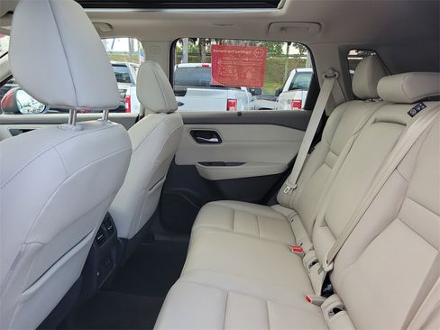 Certified 2021 Nissan Rogue SL image 7