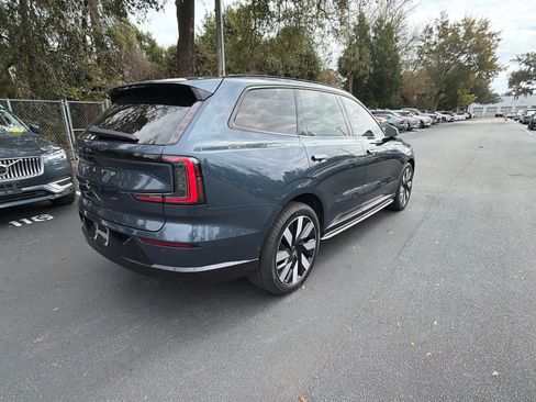 Certified 2025 Volvo EX90 Ultra image 14