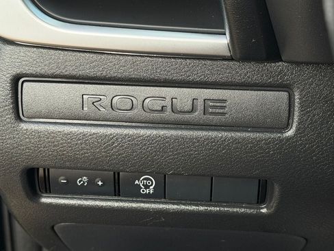Certified 2024 Nissan Rogue S AWD/4WD image 19