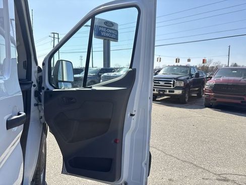 Certified 2023 Ford Transit 250 Medium Roof image 25