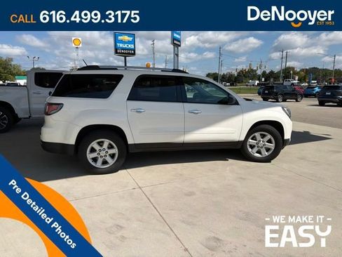 Used 2013 GMC Acadia SLE FWD image 6
