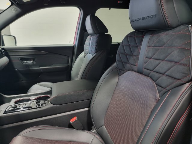 New 2026 Honda Pilot Black Edition image 12