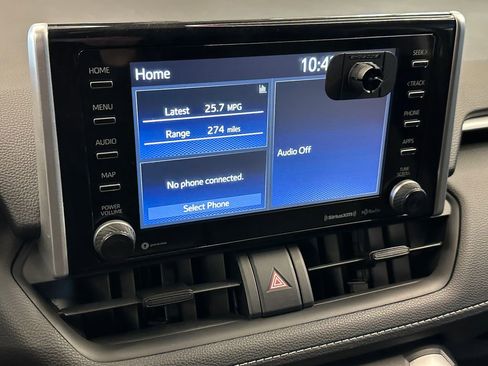 Used 2021 Toyota RAV4 XLE w/ Convenience Package AWD/4WD image 13