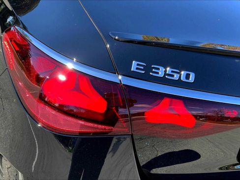 New 2026 Mercedes-Benz E 350 4MATIC Sedan image 18