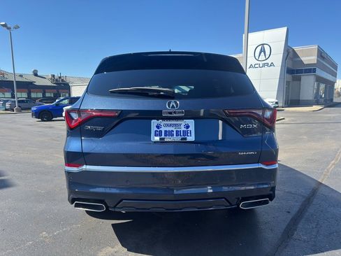 New 2026 Acura MDX w/ Advance Package image 4