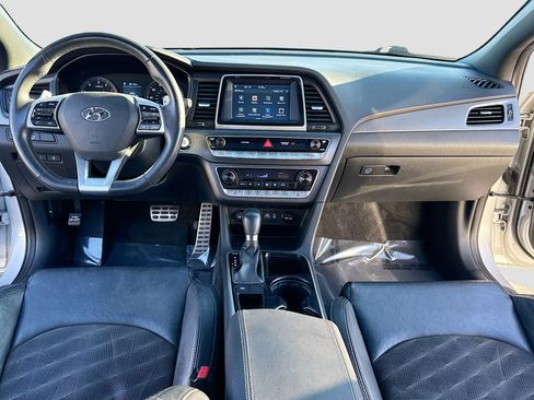 Used 2018 Hyundai Sonata Sport image 3