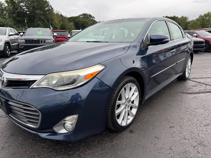 Used 2015 Toyota Avalon Limited FWD image 9