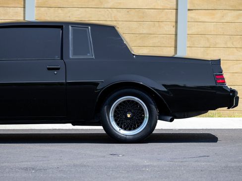 Used 1987 Buick Regal Coupe RWD image 9