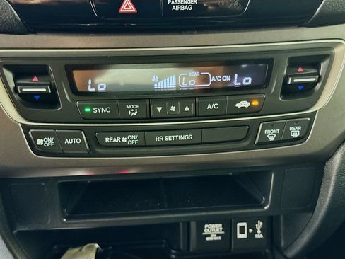 Used 2020 Honda Ridgeline Sport image 17