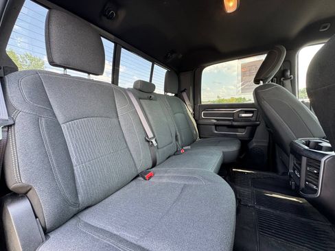 Used 2019 RAM 2500 Big Horn AWD/4WD image 28