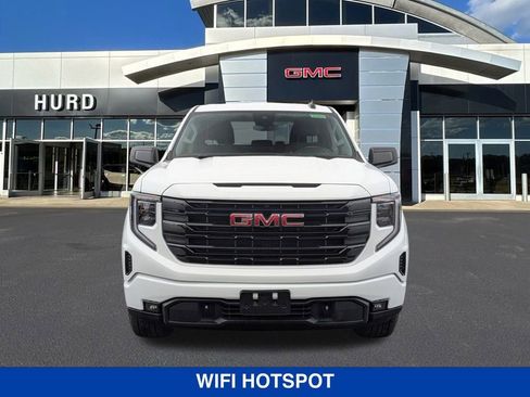 New 2026 GMC Sierra 1500 Elevation image 9