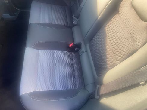 Used 2025 Chevrolet Trax LT image 36