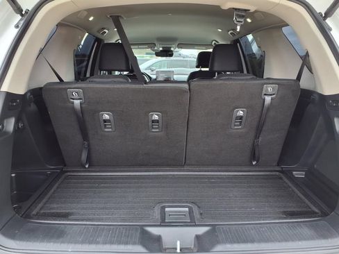 Certified 2024 Honda Pilot EX-L image 10