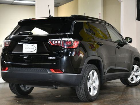 Used 2019 Jeep Compass Latitude w/ Popular Equipment Group image 5