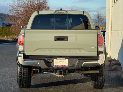 Certified 2023 Toyota Tacoma TRD Off-Road image 6