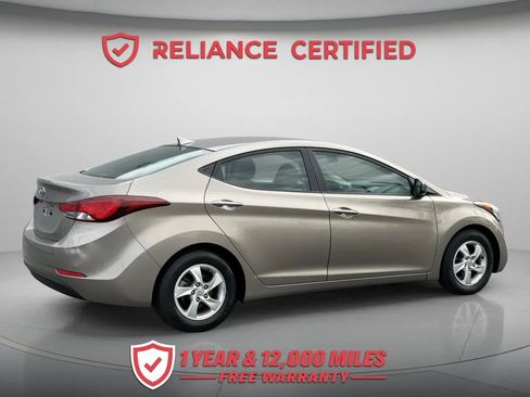 Used 2015 Hyundai Elantra SE FWD image 6