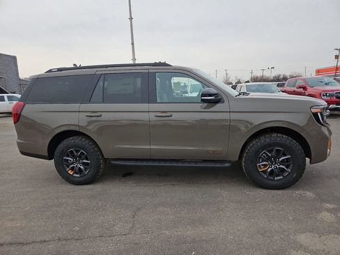 New 2026 Ford Expedition Tremor image 14