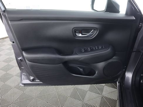 Certified 2026 Honda HR-V LX image 19