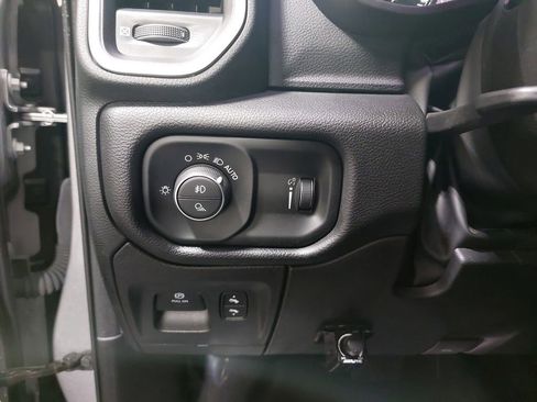 Used 2022 RAM 1500 Big Horn image 25