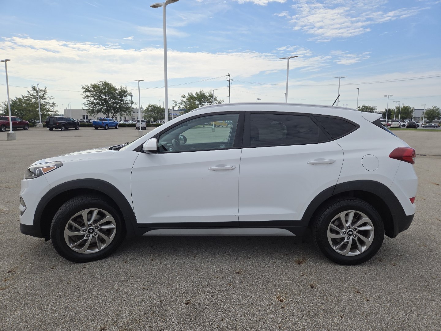 Used 2017 Hyundai Tucson SE w/ SE Popular Package 02 FWD image 13