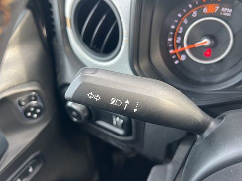 Used 2024 Jeep Wrangler Sport S image 15