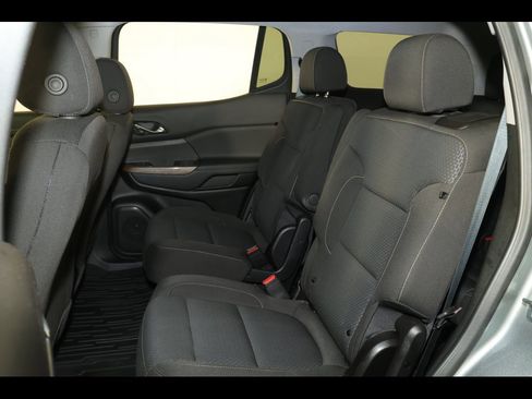 Used 2023 GMC Acadia SLE w/ Driver Convenience Package image 25