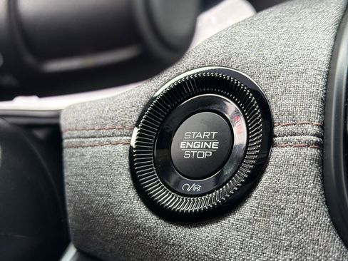 Used 2024 Jeep Compass Latitude image 5