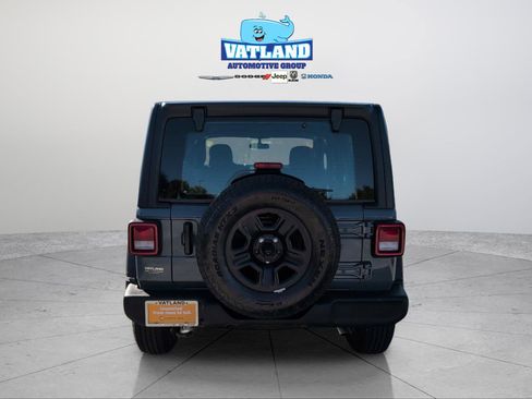 Certified 2025 Jeep Wrangler Sport image 4