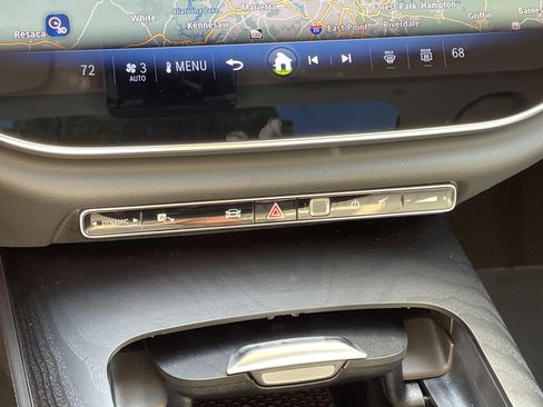New 2026 Mercedes-Benz E 350 4MATIC Sedan image 31