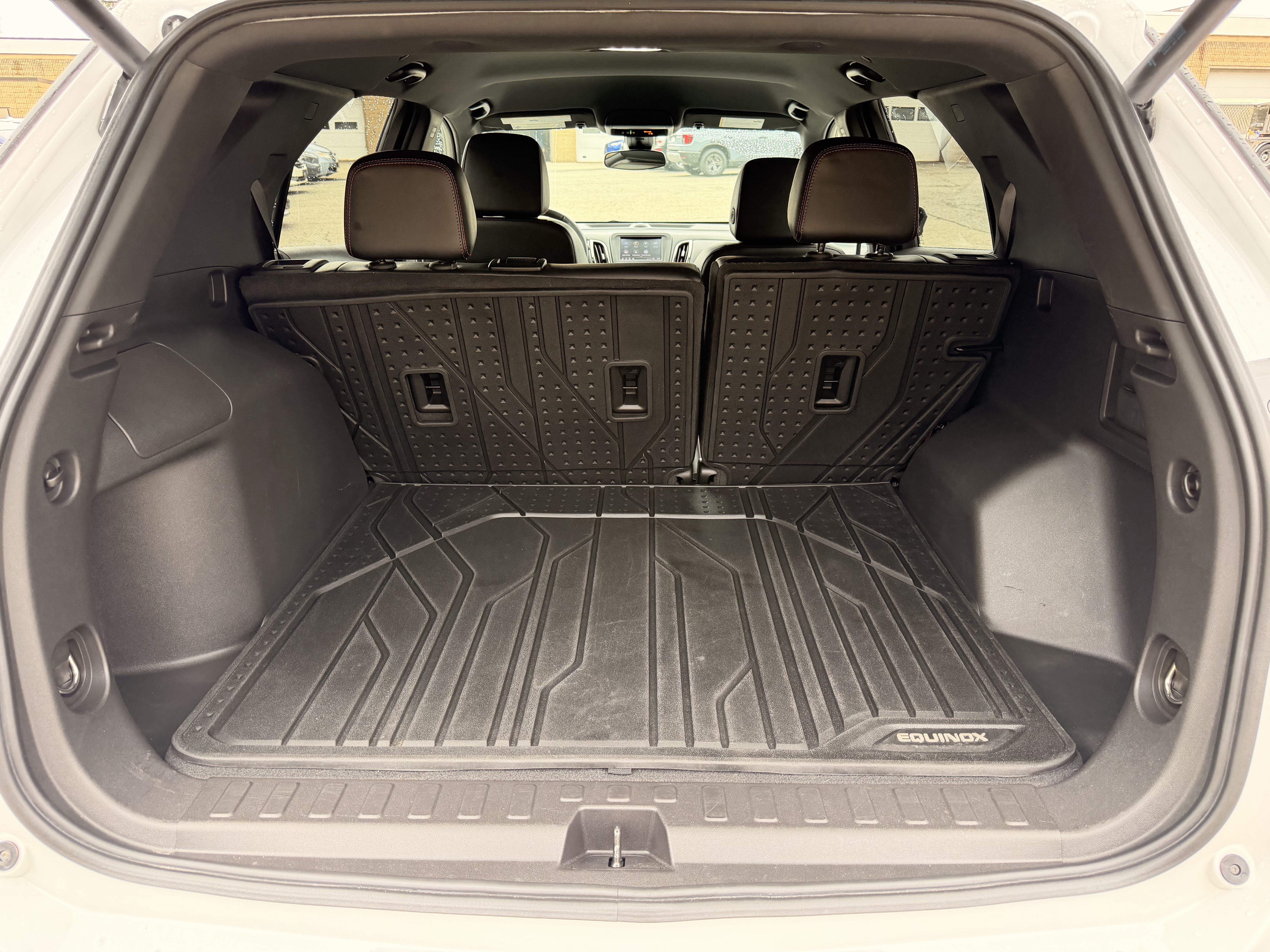 Used 2024 Chevrolet Equinox RS w/ LPO, Floor Liner Package AWD/4WD image 32