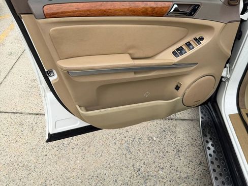 Used 2007 Mercedes-Benz GL 450 GL 450 Sport Utility 4D image 6