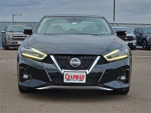 Used 2023 Nissan Maxima Platinum image 2