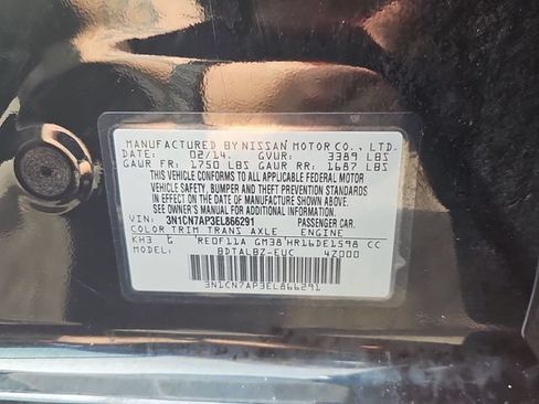 Used 2014 Nissan Versa SV FWD image 36