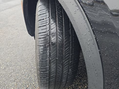 Used 2023 Kia Sportage EX image 30