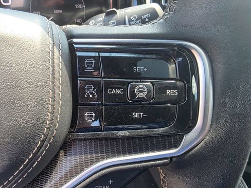 Used 2025 Jeep Grand Wagoneer Series II Obsidian w/ Quick Order Packagew 28T AWD/4WD image 18