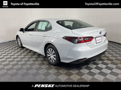 Used 2024 Toyota Camry LE image 11