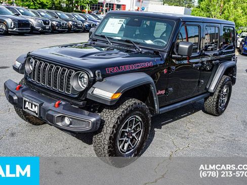 Used 2025 Jeep Wrangler Unlimited Rubicon AWD/4WD image 15