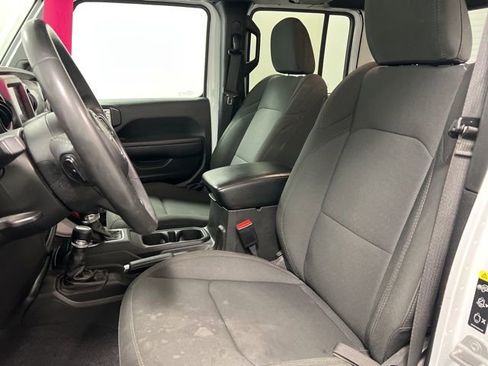 Used 2023 Jeep Gladiator Sport AWD/4WD image 22